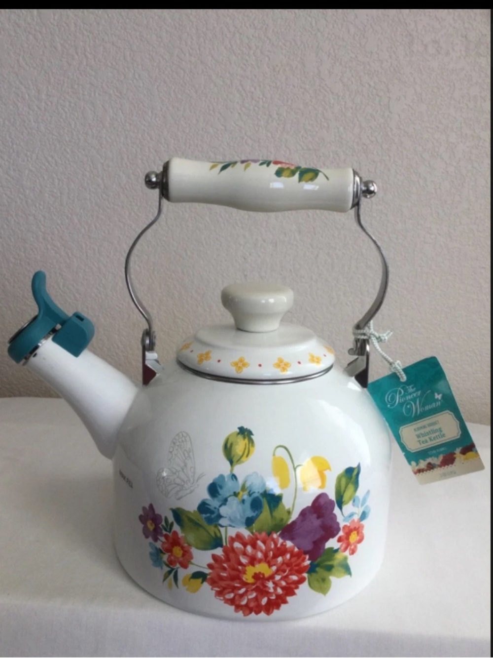 NEW Pioneer Woman Blooming Bouquet 2 Qt Enamel on Steel Whistling Tea Kettle